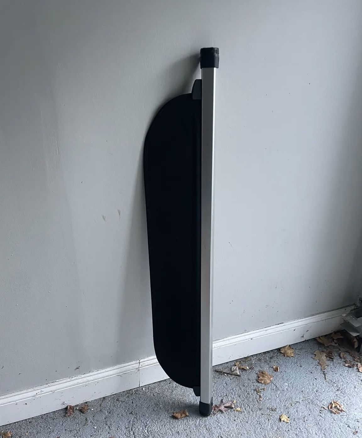 2014 Subaru Retractable Tonneau Cargo Compartment Cover