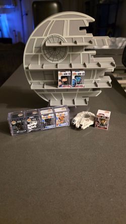 Star wars bitty Pops with death star display