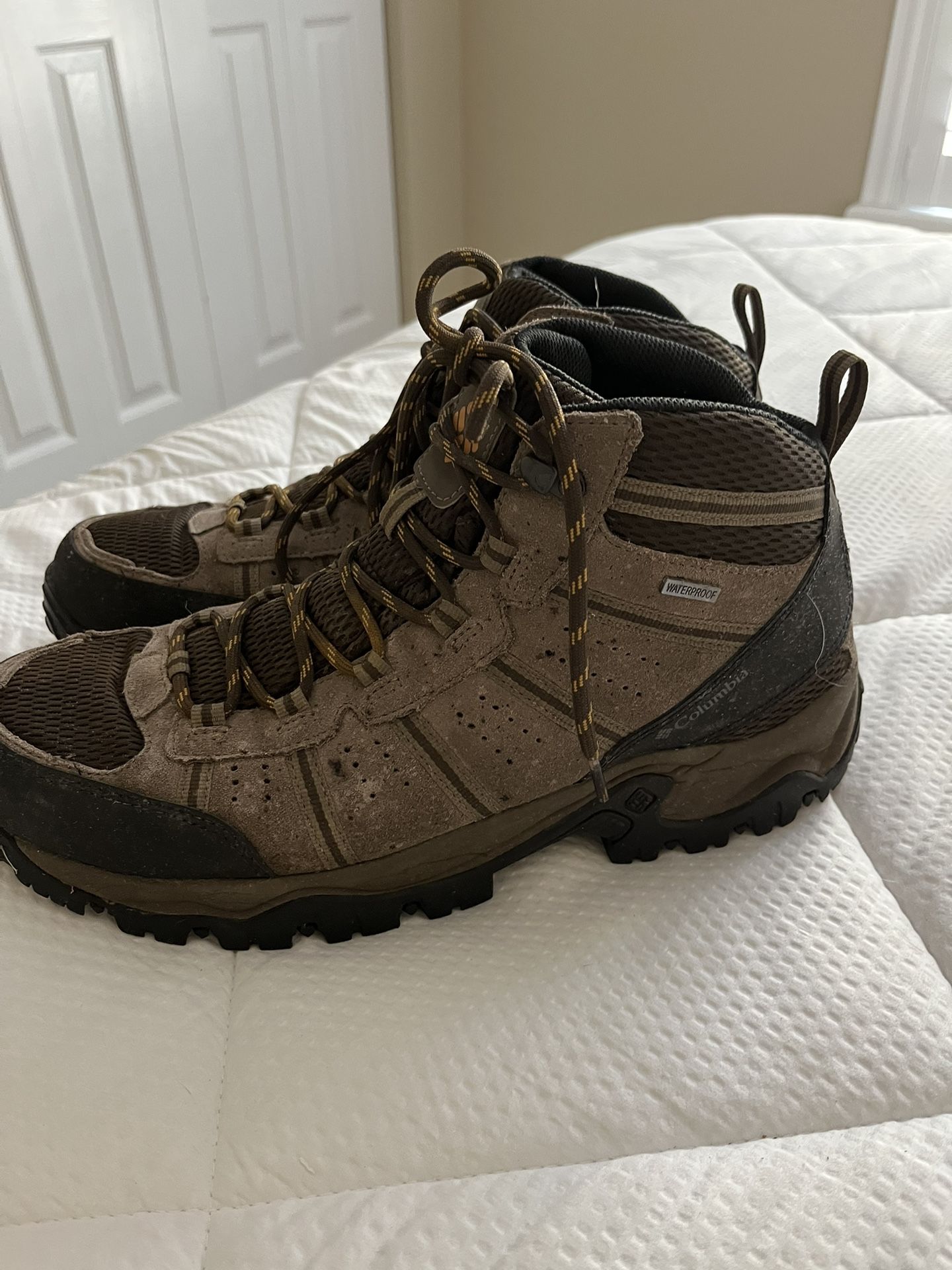 Columbia Hiking Boots