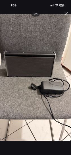 Bose 404600 SoundLink Wireless Mobile Speaker Bluetooth Speaker w Power Cord
