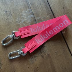 lululemon never forget red keychains (2x) 