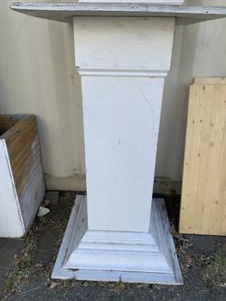 Wood Pillars