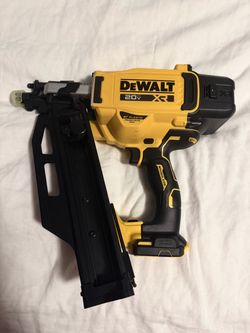 DeWalt DCN21PL 20V Max 21-Degree Framing Nailer - Tool Only