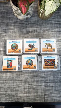 Wooden jigsaw puzzles
