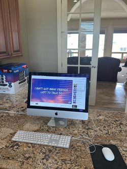 Apple IMac Fast SSD and 16GB RAM + mouse+keyboard