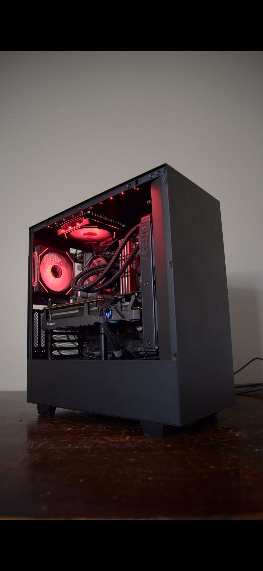 Gaming PC | RX 6800XT | Ryzen 7 5800x | 32GB DDR4 | 5TB | Windows 11 | WiFi