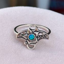 Sting Ray with lab opal ring 925 Sterling Silver Size 8