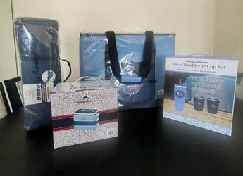 Tommy Bahama BEACH COLLECTION