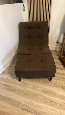Accent chair