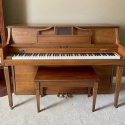 Baldwin Upright Piano With Bench 