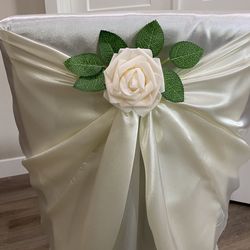 Satin Ivory Universal Self-tie Chair Cover - 70 Pieces