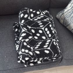 Large Black Sherpa Throw Blanket 