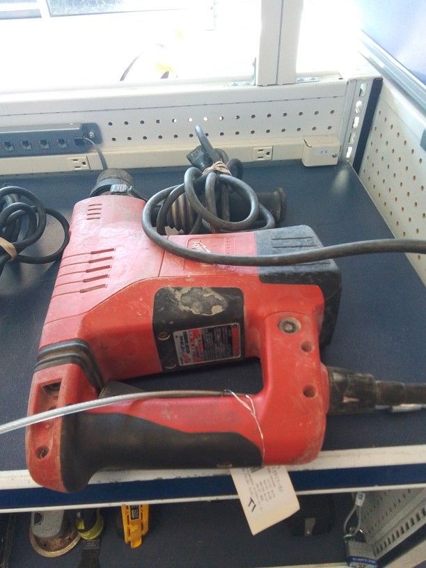 Milwaukee Hammer Drill