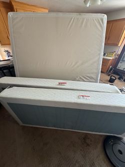 King Mattress and Box Spring Set