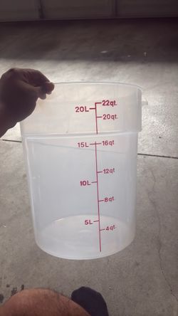 Food containers
