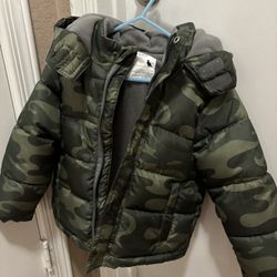 Boy’s Winter Coat, 3T 