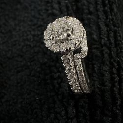 Engagement/Wedding Ring Set