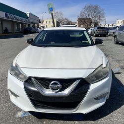nissan maxima
