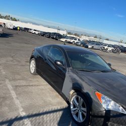 2012 Hyundai Genesis