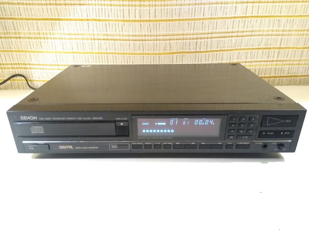 Denon DCD-900 Compact Disc Player