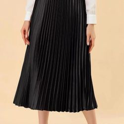 Women's Black Metallic Pleated Party Midi Skirt