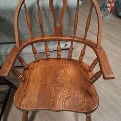 Nichols & Stone “Our Hill Collection” Solid Oak Windsor Armchair – Vintage
