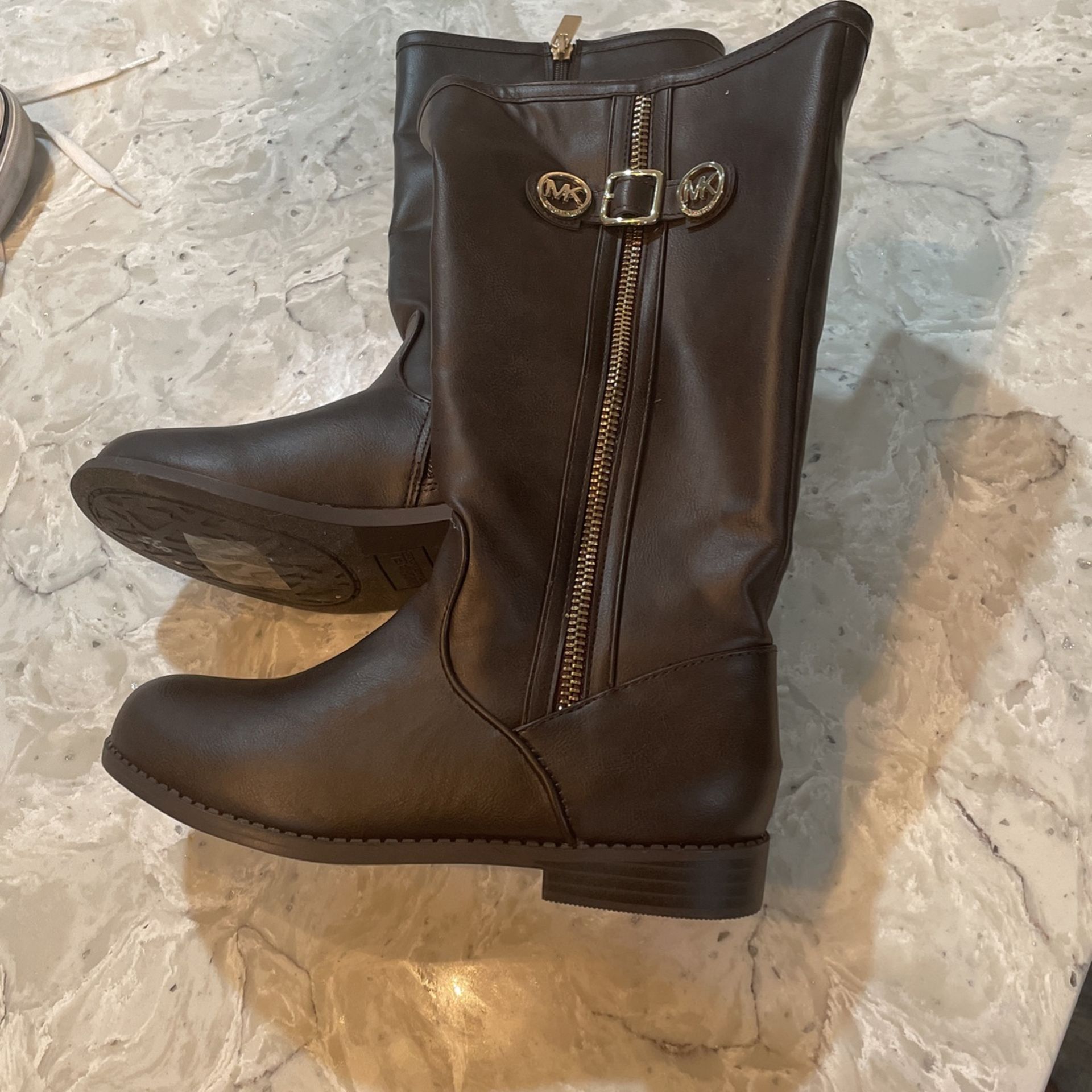 Girls Brown Michael Kors Size 2