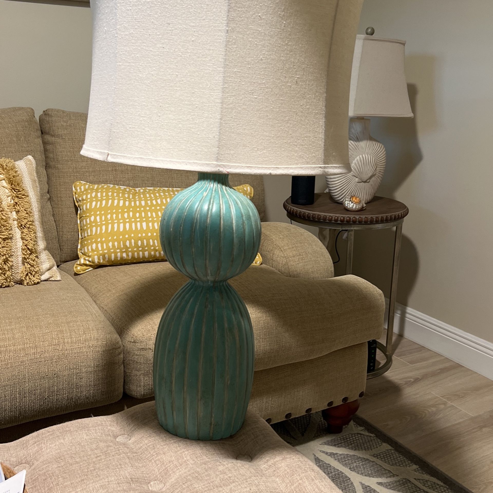 Table Lamp for Sale in Boca Raton, FL OfferUp