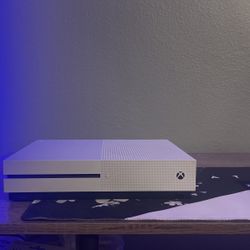 Xbox One S(not Series S)