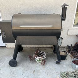 Traeger BBQ Electric Pellet Smoker Grill 