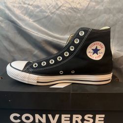 All-star Chuck Taylor Hightop Converse