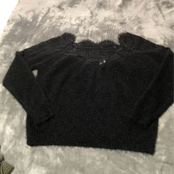 Sweater Medium 