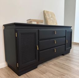 Beautiful Restored Credenza / Buffet
Measurements: 66”L x 17.5”W x 30”H
Delivery negotiable 
👉 Follow us on Instagram: WOOD LUXURIES