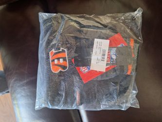 NFL Beanie And Gloves