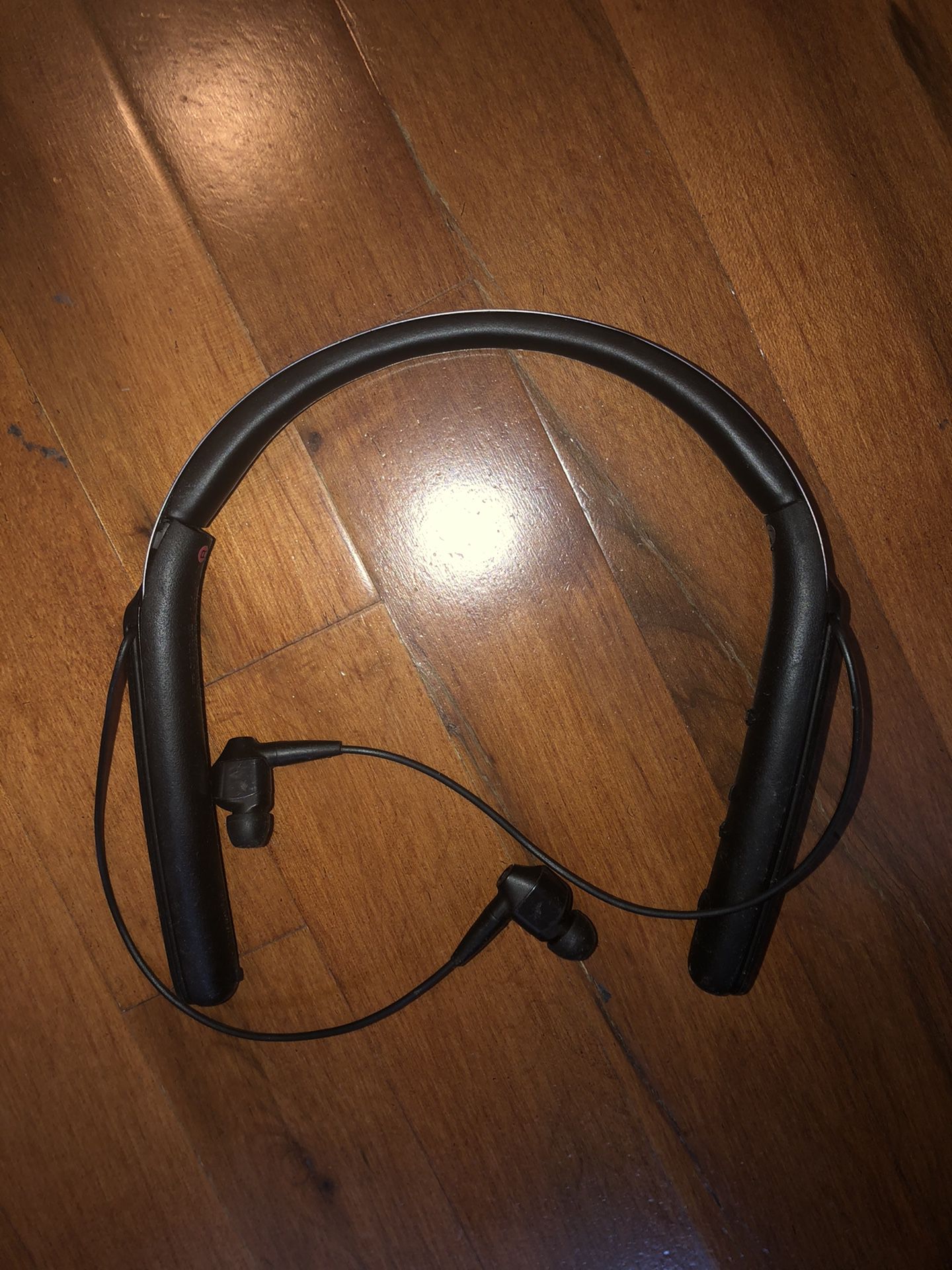 SONY WI-1000X Wireless Bluetooth Over-Ear Headphones