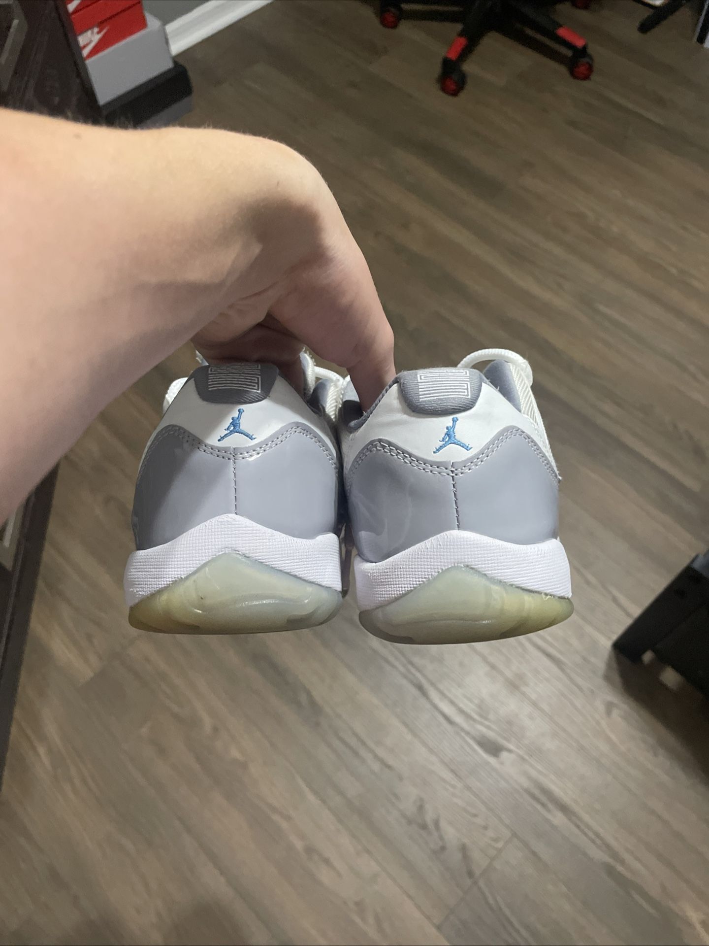 Jordan 11 cement gray