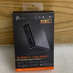 J5create 8K HDMI 2.12- Way Splitter 