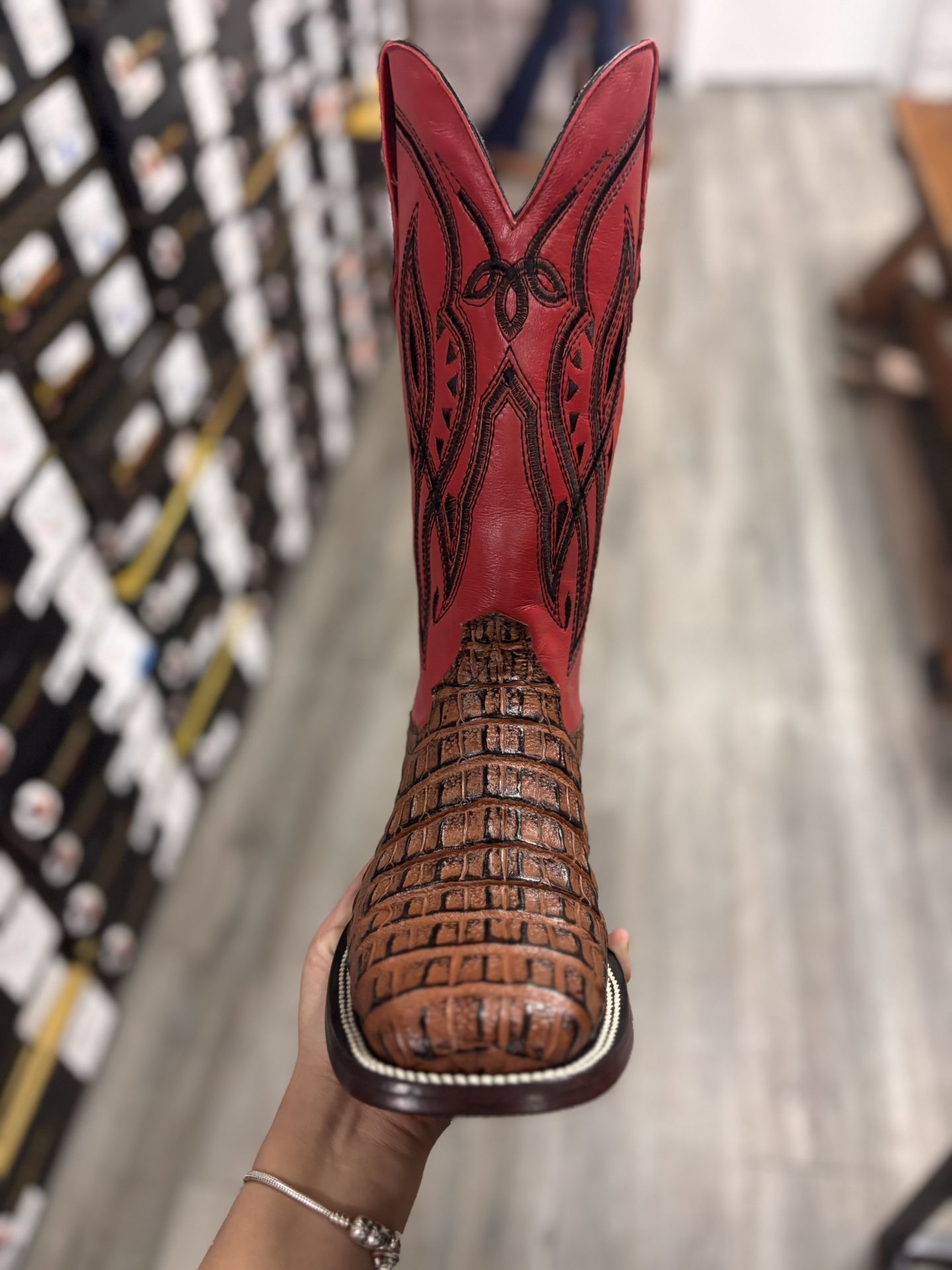 men boots 