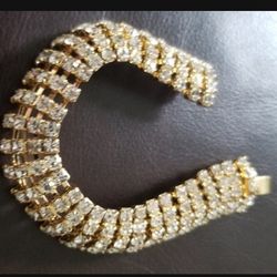 Absolutely Gorgeous Bridal Crystal Bracelet