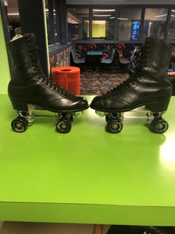 Betty Lite Hyde size 11 super clean.