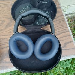 Sony Xm4 Headphones