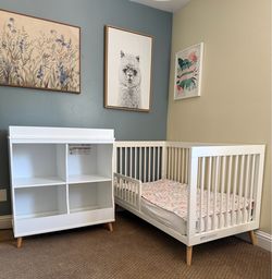 Delta Jordan Crib, Changing Table and Toddler Guardrail