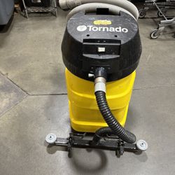 Tornado Wet Vacuum With Floor Squeegee