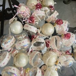 24 Glass Personalized Ornament (Cottage Decor)