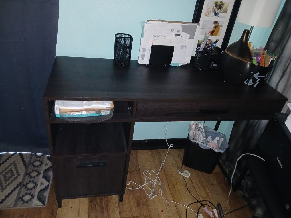 Computer Desk