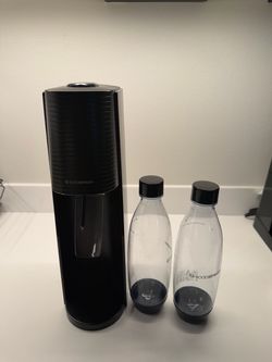 SodaStream Sparkling Water Maker + 2 Bottles