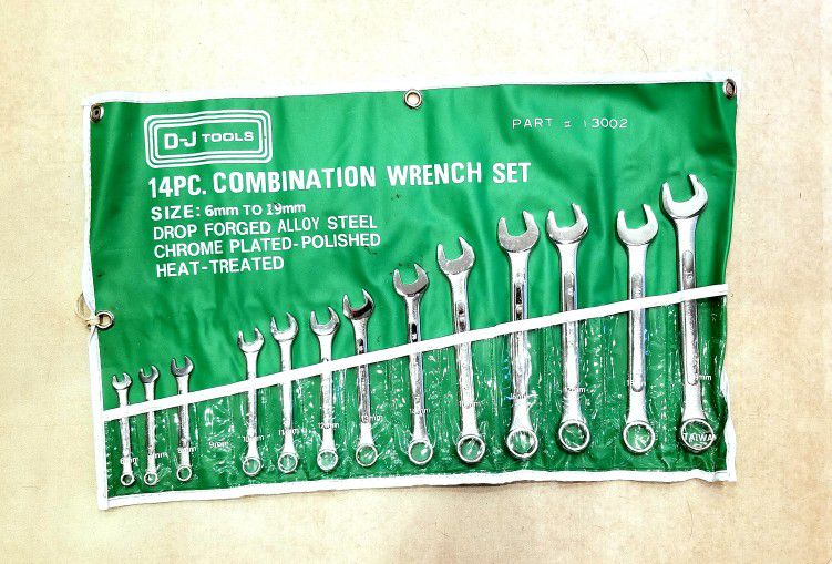D-J Metric Wrench Set