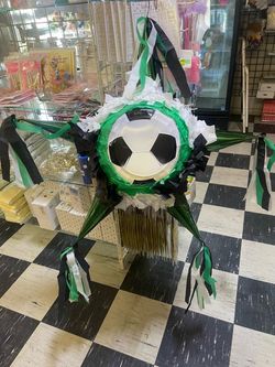Soccer Ball Star Piñata 5 piece bundle