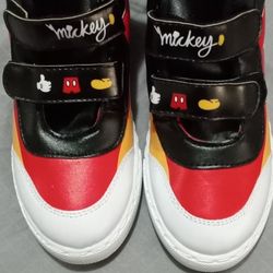 Kid Mickey Mouse Shoes. Zapatos De Mickey Mouse Para Niño.