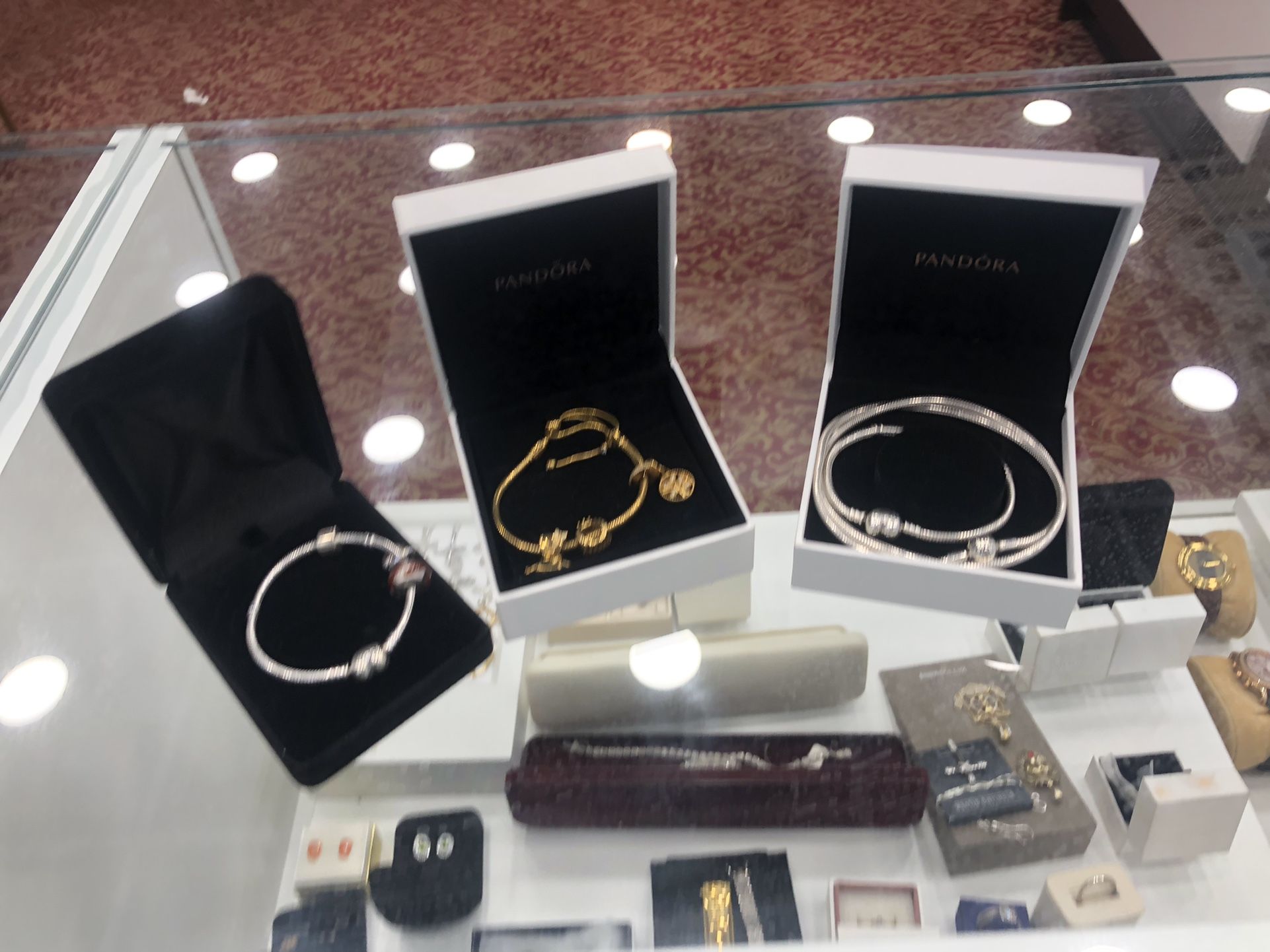 Electronics … Gold .. Buy & Sell (PAWN)